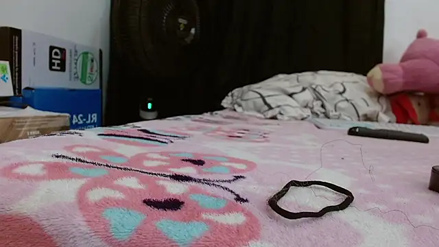 LIli Candy Dirty online show from 04/21/26, 06:44