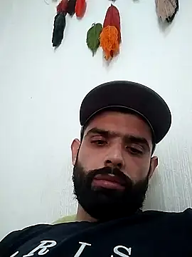 Snapshot of Barbas44420 chatting on 05/04/26, 11:01 Barbas44420 online show from 05/04/26, 11:01
