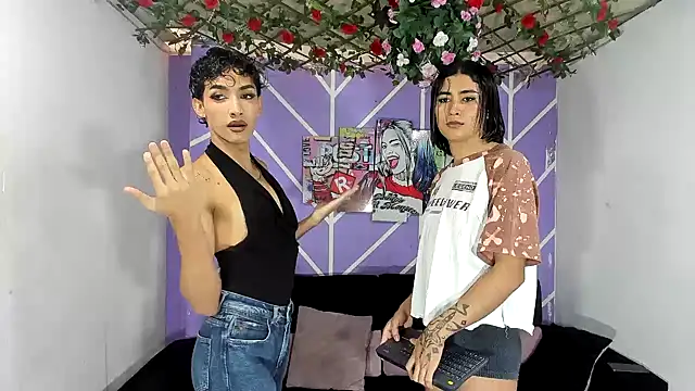 DAHNE HOT  online show from 05/22/26, 12:44