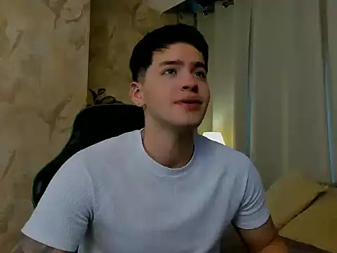 RONNY COLTON online show from 05/04/26, 10:06