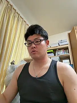 Snapshot of shun_201 chatting on 07/05/26, 03:13 shun 201 online show from 07/05/26, 03:13
