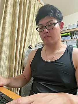 Snapshot of shun_201 chatting on 07/08/26, 12:53 shun 201 online show from 07/08/26, 12:53