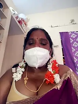 Snapshot of swetha10 chatting on 07/14/26, 09:03 swetha10 online show from 07/14/26, 09:03