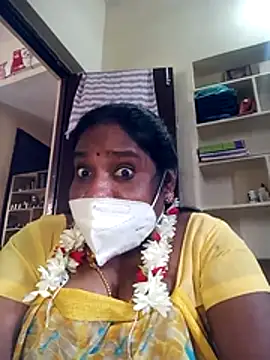 Snapshot of swetha10 chatting on 07/21/26, 07:11 swetha10 online show from 07/21/26, 07:11