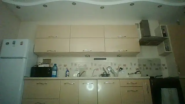 Lisanta online show from 07/18/26, 07:39