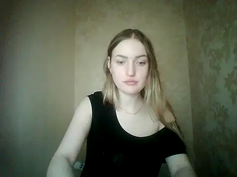 Lisanta online show from 07/26/26, 05:42
