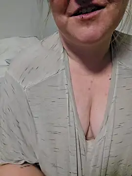 Goddessofawesome online show from 04/21/26, 06:20