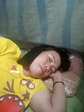 Snapshot of phuongtrinh1 chatting on 05/16/26, 01:54 phuongtrinh1 online show from 05/16/26, 01:54