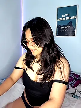 Snapshot of _Juno chatting on 05/14/26, 12:12 Juno online show from 05/14/26, 12:12