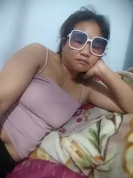aga-wa online show from 05/13/26, 09:44