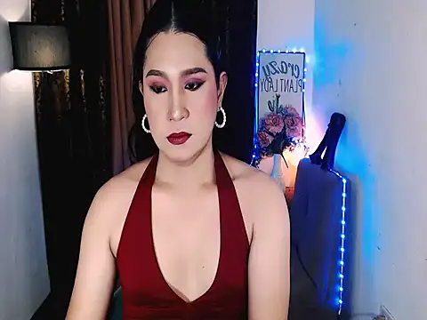 Snapshot of SWEETBELLA69 chatting on 06/26/26, 04:06 SWEETBELLA69 online show from 06/26/26, 04:06