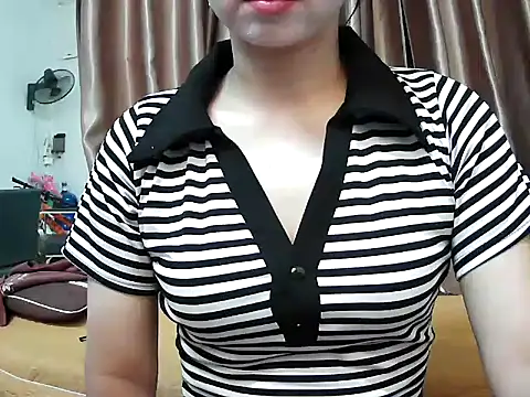 Mimi 200 online show from 04/21/26, 06:41