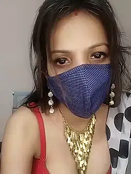 Snapshot of lovelyrosewifey chatting on 05/06/26, 04:56 lovelyrosewifey online show from 05/06/26, 04:56