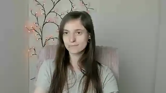 Luna Tantra online show from 05/22/26, 07:26