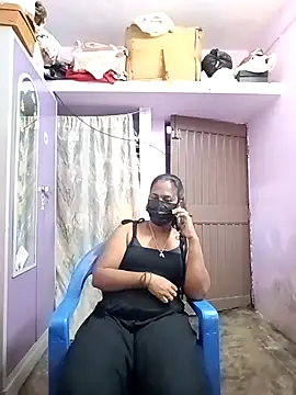 Snapshot of tamil_lekha chatting on 04/29/26, 09:35 tamil lekha online show from 04/29/26, 09:35