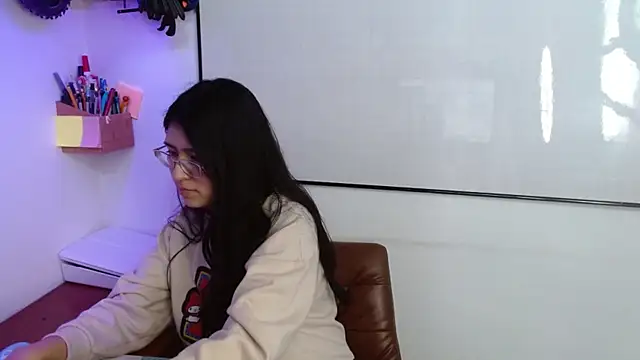 Danii rizzo online show from 07/06/26, 03:03