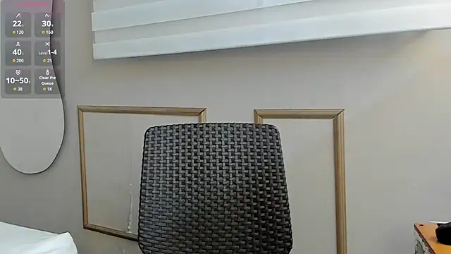 Snapshot of Isa_Collin chatting on 04/27/26, 12:47 Isa Collin online show from 04/27/26, 12:47