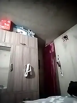 catabelli online show from 04/22/26, 06:49