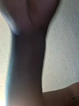 darkdadaaa online show from 04/23/26, 01:46