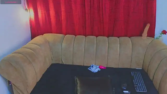 josethariaz25 online show from 06/10/26, 11:35