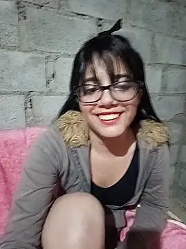 Snapshot of Dayii_sweet chatting on 05/27/26, 09:45 Dayii sweet online show from 05/27/26, 09:45