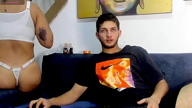 charly mia online show from 05/11/26, 07:44