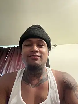 MiLow222 online show from 04/29/26, 01:32