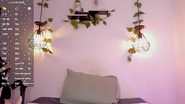 venusmillan22 online show from 05/22/26, 02:33