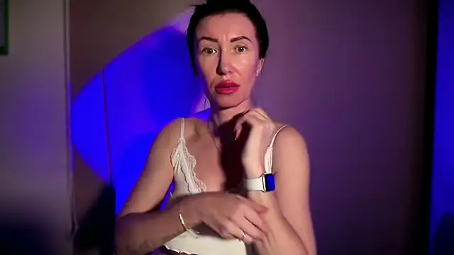Goddess Tati online show from 05/25/26, 08:59