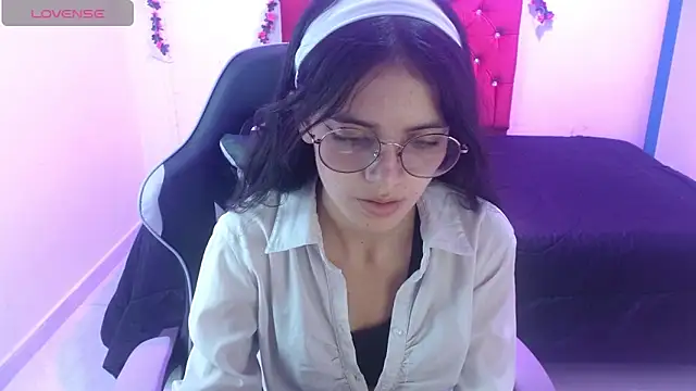 jaide16092020 online show from 04/24/26, 08:33