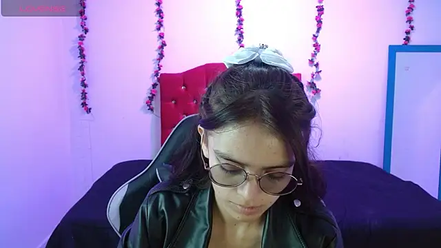jaide16092020 online show from 06/04/26, 09:32