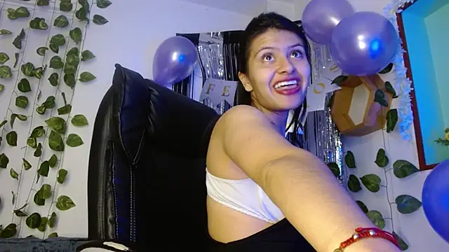 Jennal-Guerrero online show from 06/04/26, 12:05