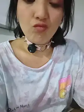 Snapshot of Thanilopera chatting on 07/09/26, 03:43 Thanilopera online show from 07/09/26, 03:43