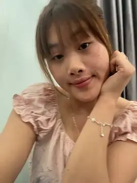 Ly-sexyy online show from 05/14/26, 04:19