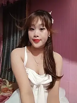 Snapshot of Ly-sexyy chatting on 06/23/26, 11:36 Ly-sexyy online show from 06/23/26, 11:36
