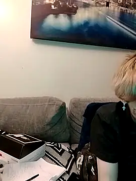 CamsWRLD online show from 04/21/26, 09:15