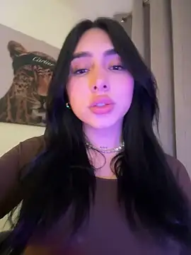 Snapshot of IsabellaNoir_ chatting on 06/02/26, 11:18 IsabellaNoir online show from 06/02/26, 11:18
