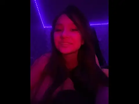 AriaBrooks online show from 04/22/26, 01:12