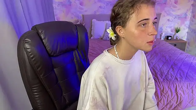 Tiana Belle online show from 06/16/26, 01:19