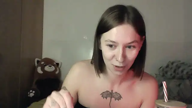 Snapshot of JuicyErika chatting on 05/24/26, 10:59 JuicyErika online show from 05/24/26, 10:59