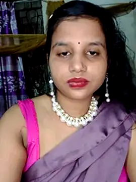 Snapshot of Nigar_Hatun chatting on 05/21/26, 05:20 Nigar Hatun online show from 05/21/26, 05:20