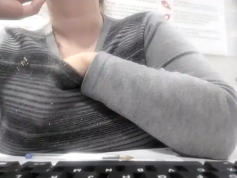 Cuginetti online show from 04/28/26, 07:46