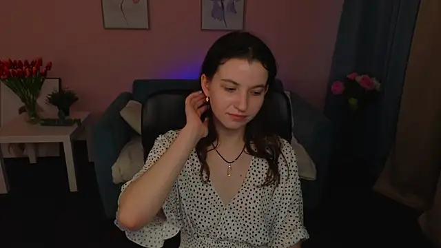 BelovedAlice online show from 04/29/26, 06:28