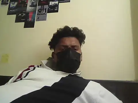 Secreat playBoy001 online show from 04/21/26, 05:39