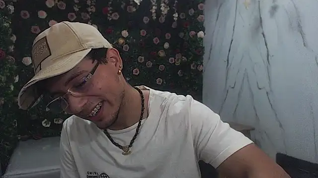 jbarto  online show from 05/23/26, 08:57