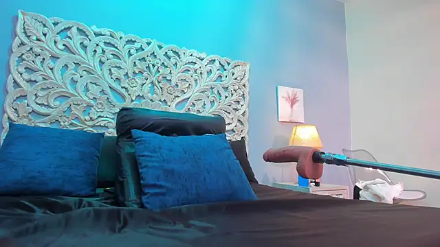 Snapshot of Sabrinna_fox chatting on 06/11/26, 12:32 Sabrinna fox online show from 06/11/26, 12:32