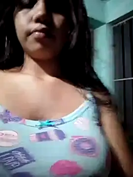 Snapshot of Pervertida15 chatting on 05/08/26, 02:06 Pervertida15 online show from 05/08/26, 02:06