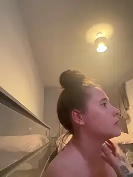 Poppylooloo online show from 05/31/26, 06:09