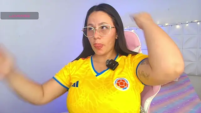 Ivonny Goldie online show from 06/08/26, 02:12