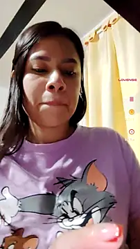 Snapshot of Nicol_Alvarez1 chatting on 07/03/26, 03:24 Nicol Alvarez1 online show from 07/03/26, 03:24